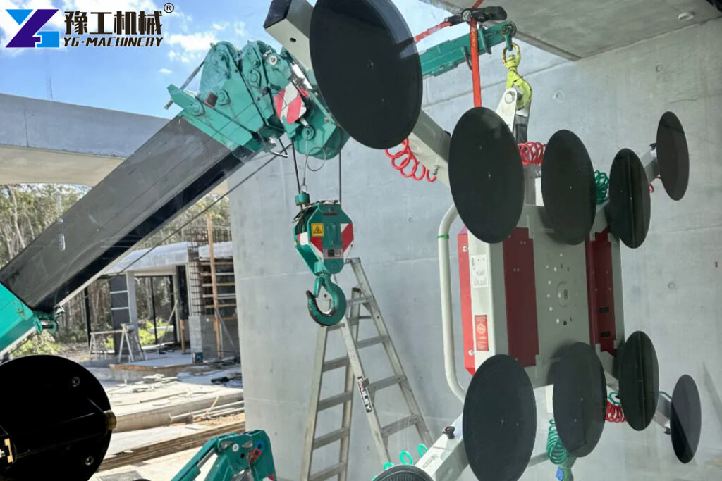 compact spider crane glazing installation site