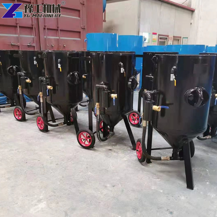 portable sand blaster outdoor cleaning work