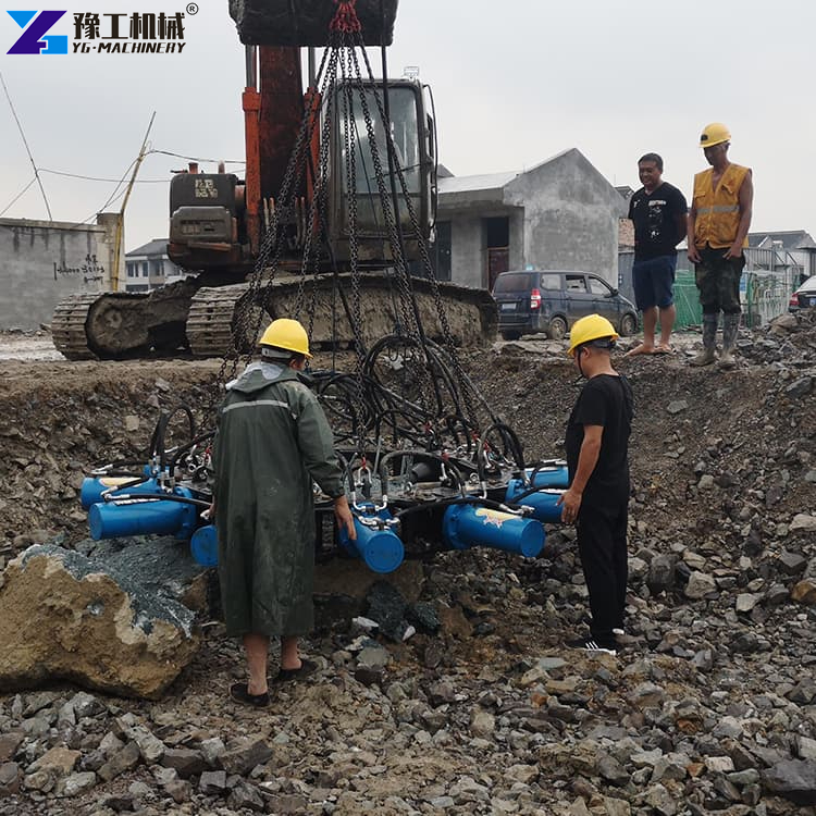 Connecting Pile Breaker Modules