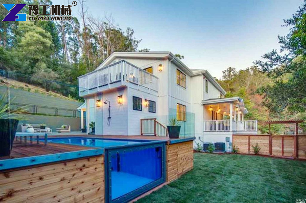 Container Pool with Windows