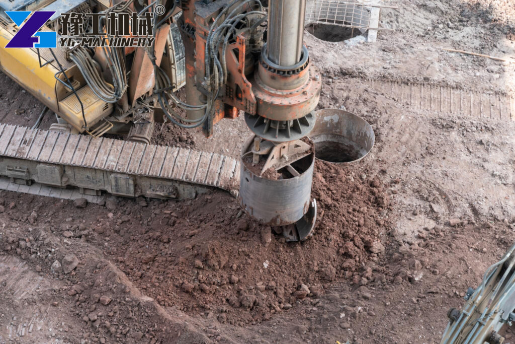 Hydraulic Rotary Drilling Rig Operation