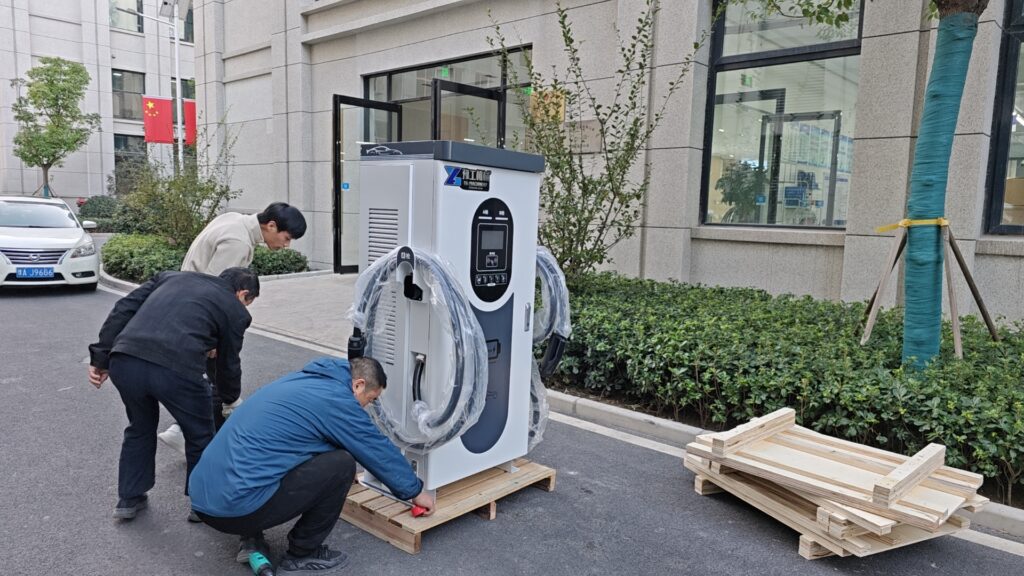 DC Fast Charger for Electric Vehicles