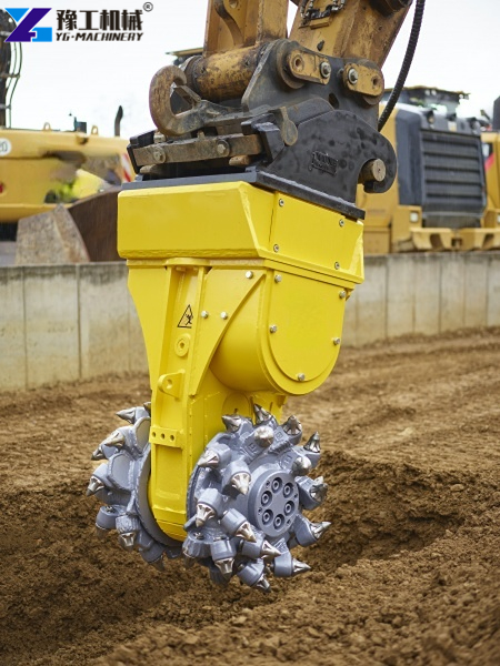 Excavator Rock Grinder On Site