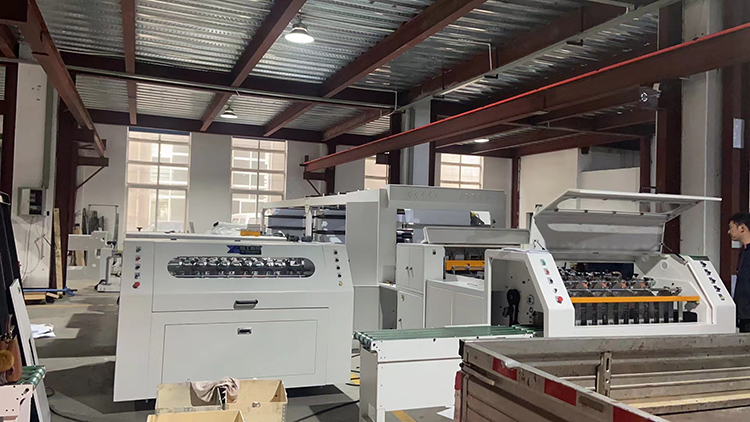 Industrial Paper Cutting Machine