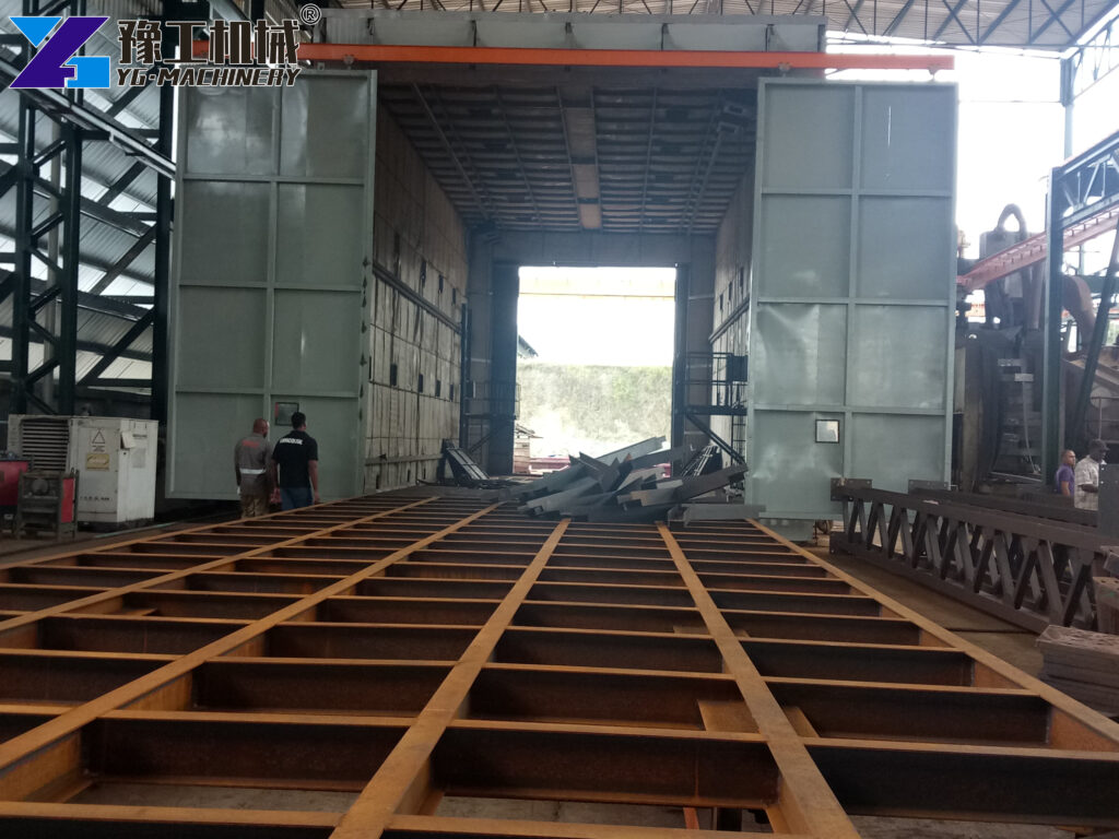 Large Sized Sand Blasting Room Crane Loading