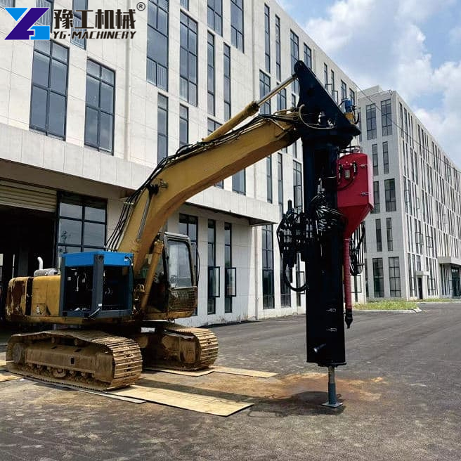 Mini Excavator Rock Breaker Drilling Hole