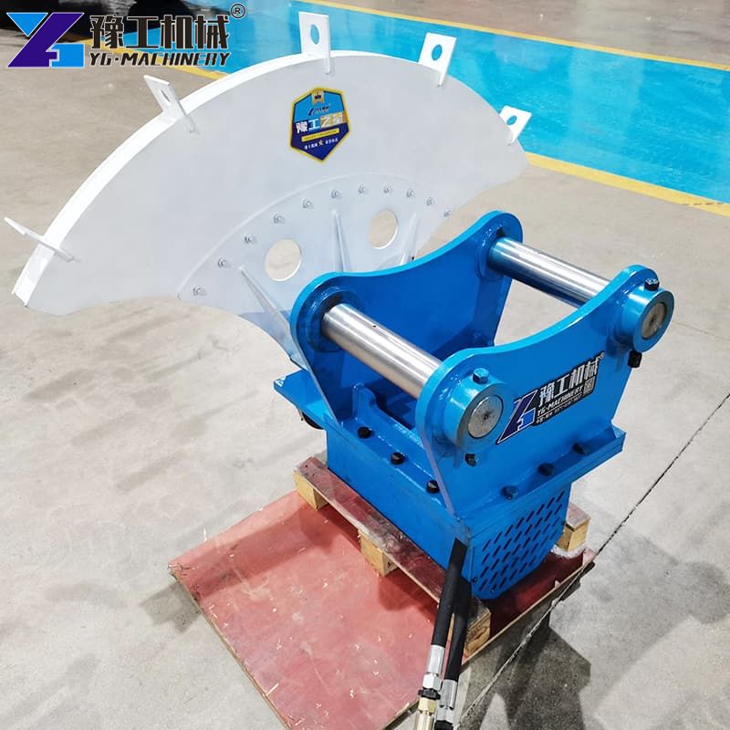 Excavator Blade Cutting Rock