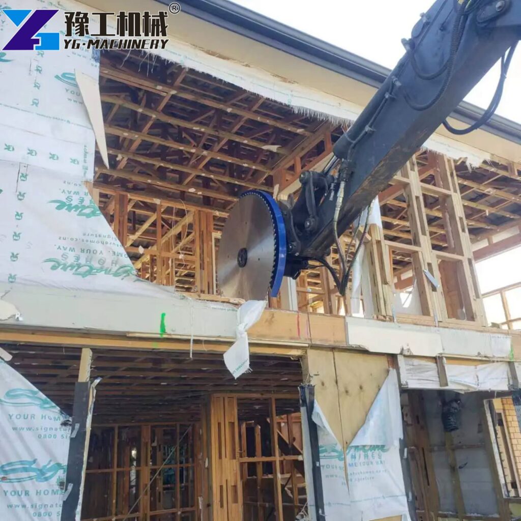 Excavator Mounted Rock Saw Operation