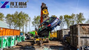 Excavator Car Dismantling Shear Excavator Car Dismantling Shear Operation